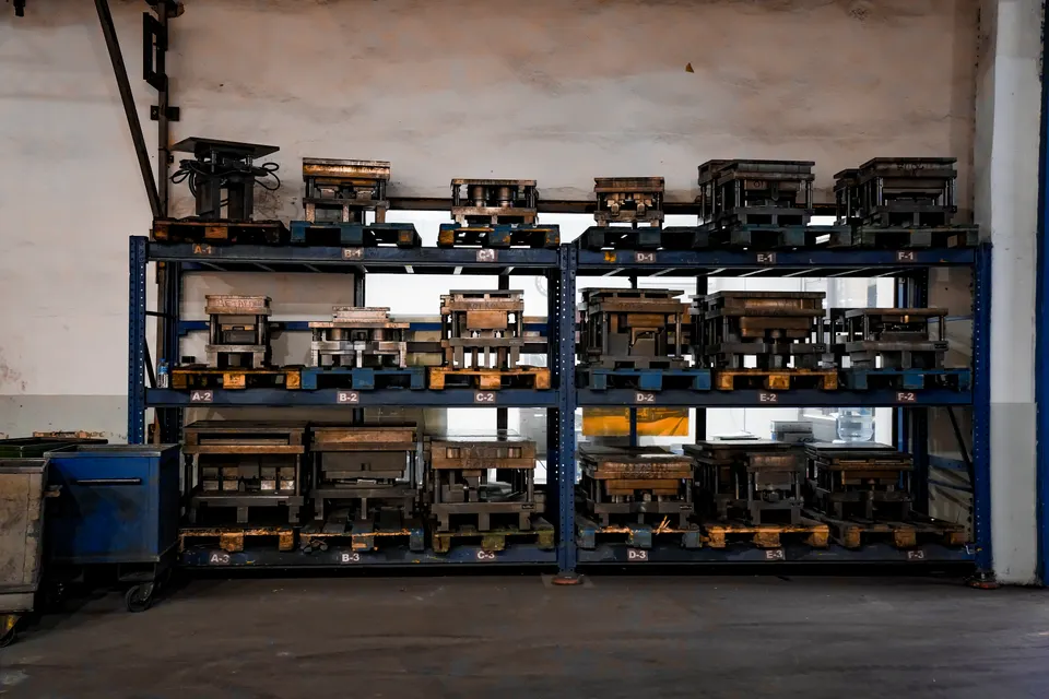 Illustrative storage of industrial components and equipment